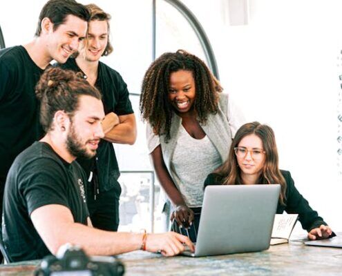 The Essentials of IT Support for Small Business Startups
